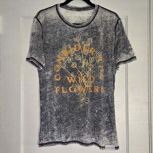 Walk In Love Y2K Vibe Graphic T-Shirt - Women's Medium